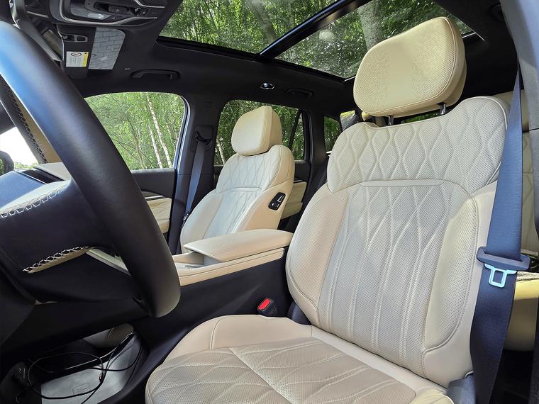 Geely Monjaro Flagship — zdjęcie 10